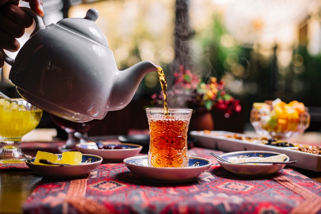 Tea Culture in the UAE Beyond Karak – Exploring Premium Tea Houses