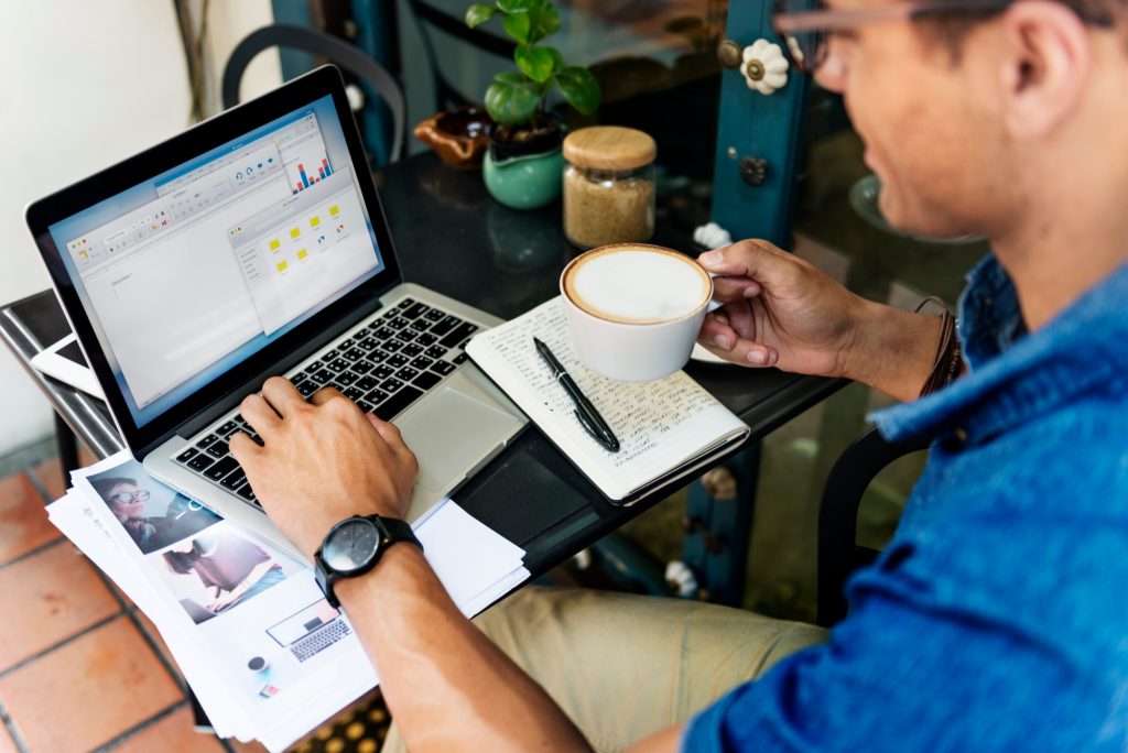 How Google Business Profile Optimization Helps UAE Restaurants