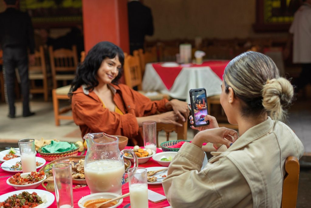 Viral TikTok Marketing for Restaurants A UAE Playbook for Turning Views Into Bookings